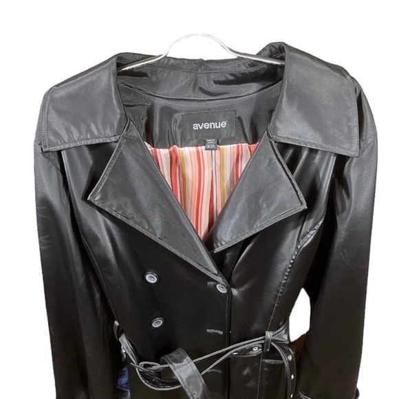 Avenue Women’s Button Down Trench Coat Size 18/20 - Picture 2 of 7